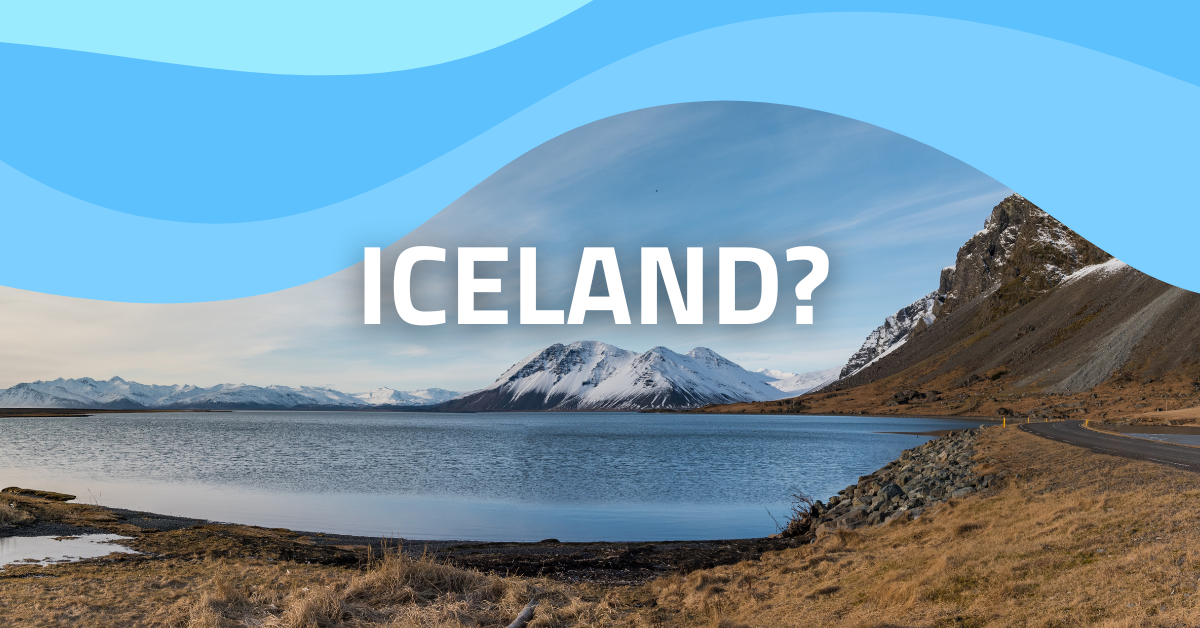 Berg en meer in IJsland met de tekst: "ICELAND?"